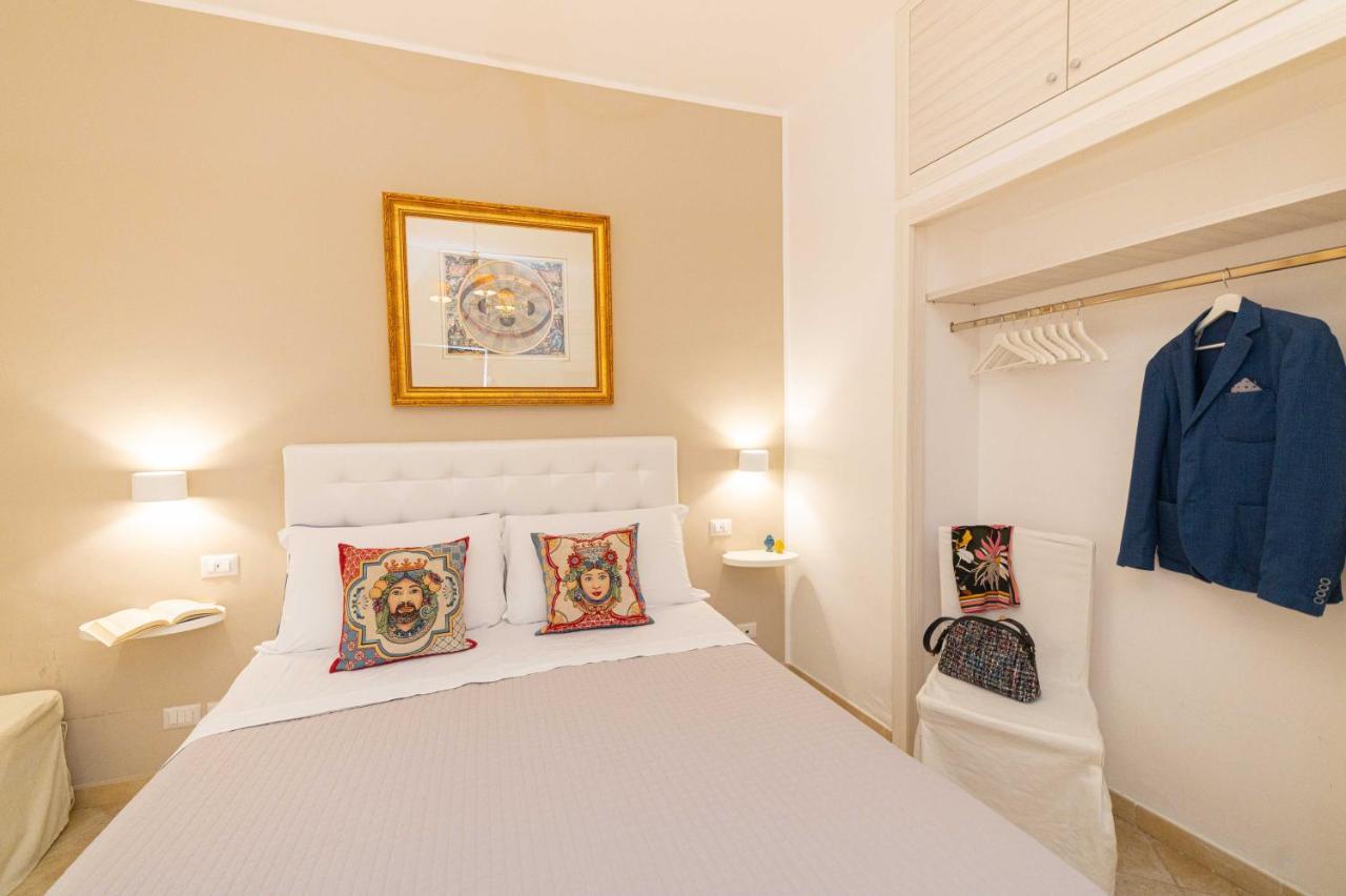 Bed And Breakfast Dionisio Taormina Eksteriør billede