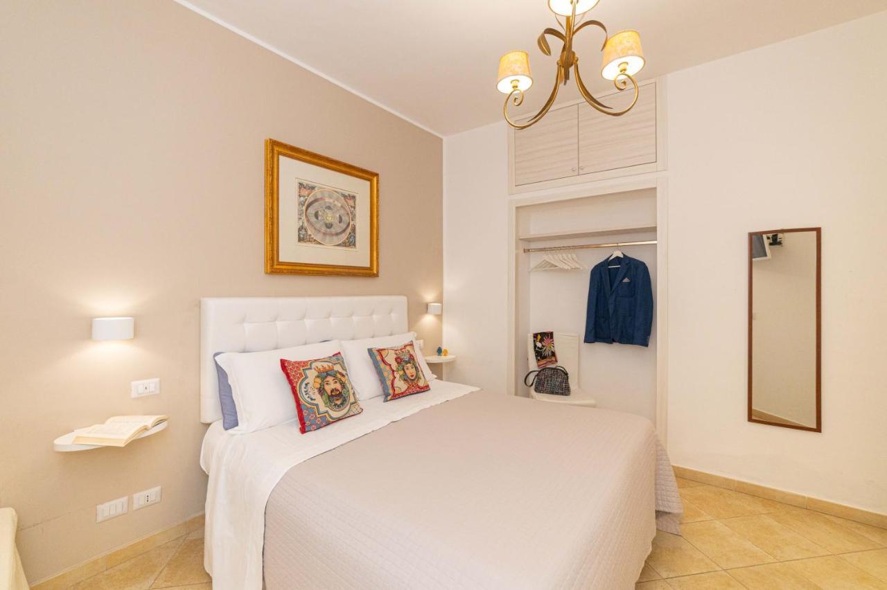 Bed And Breakfast Dionisio Taormina Eksteriør billede